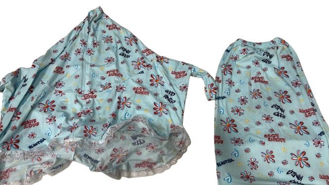Modest cloth