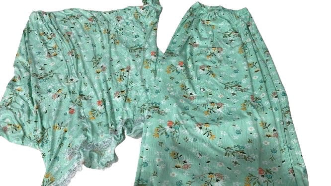 Modest cloth