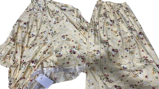 Modest cloth